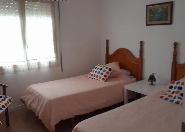 Vista A La Sierra * El Astillero